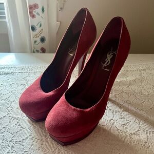 Yves Saint Laurent Burgundy Pumps Size 6 US